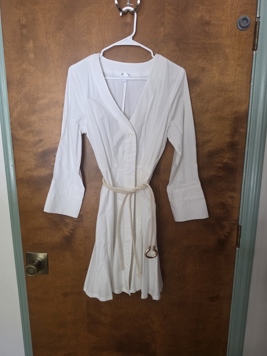 VENUS Dresses & Skirts - VENUS White Shirt Dress with Label Detail NWOT